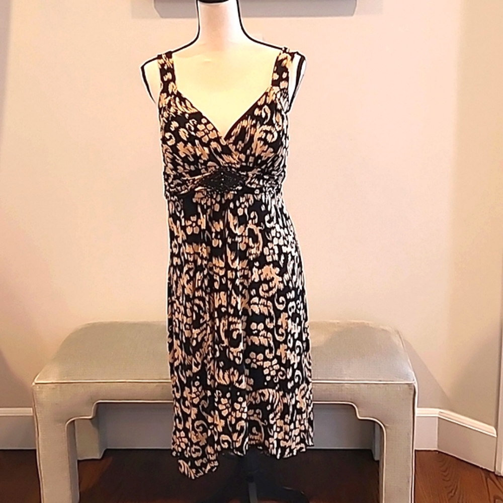 En Focus Studio Sleeveless Dress